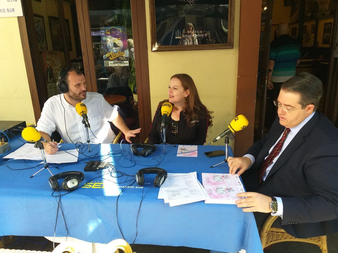 El programa &#039;Hoy por Hoy, Madrid Sur&#039; se ha realizado desde Leganés para hablar de la iniciativa &#039;Leganés se casa&#039;.