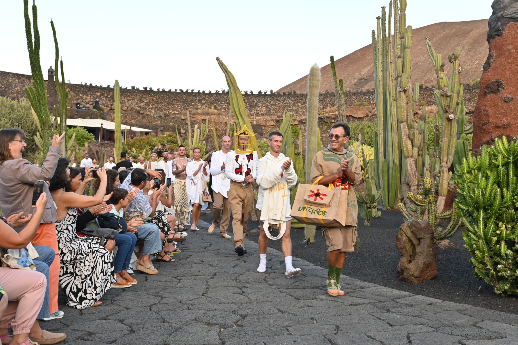 Desfile en el Jardín de Cactus.