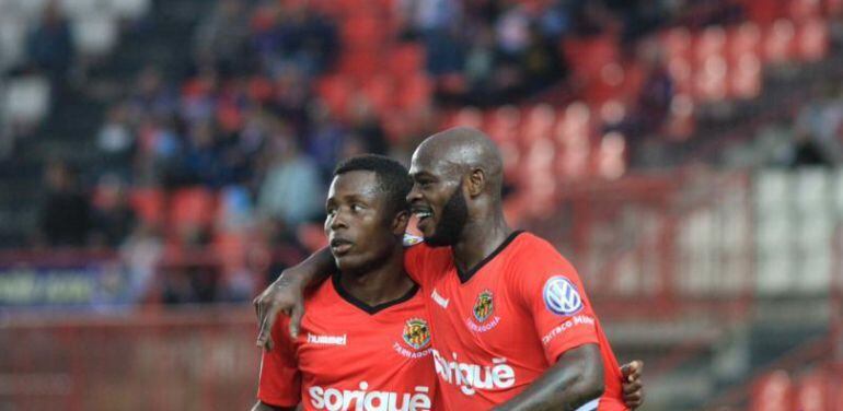 Jean Luc i Emaná, autors dels gols contra l'Osca.