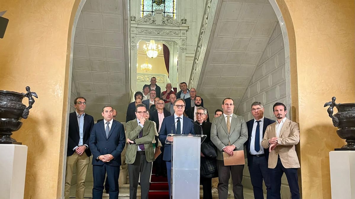 El maltrato de RENFE harta a Salamanca: el 10 de mayo, concentración de protesta en la Plaza Mayor