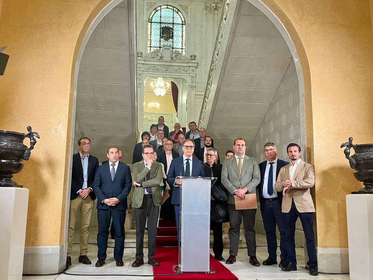 El maltrato de RENFE harta a Salamanca: el 10 de mayo, concentración de protesta en la Plaza Mayor
