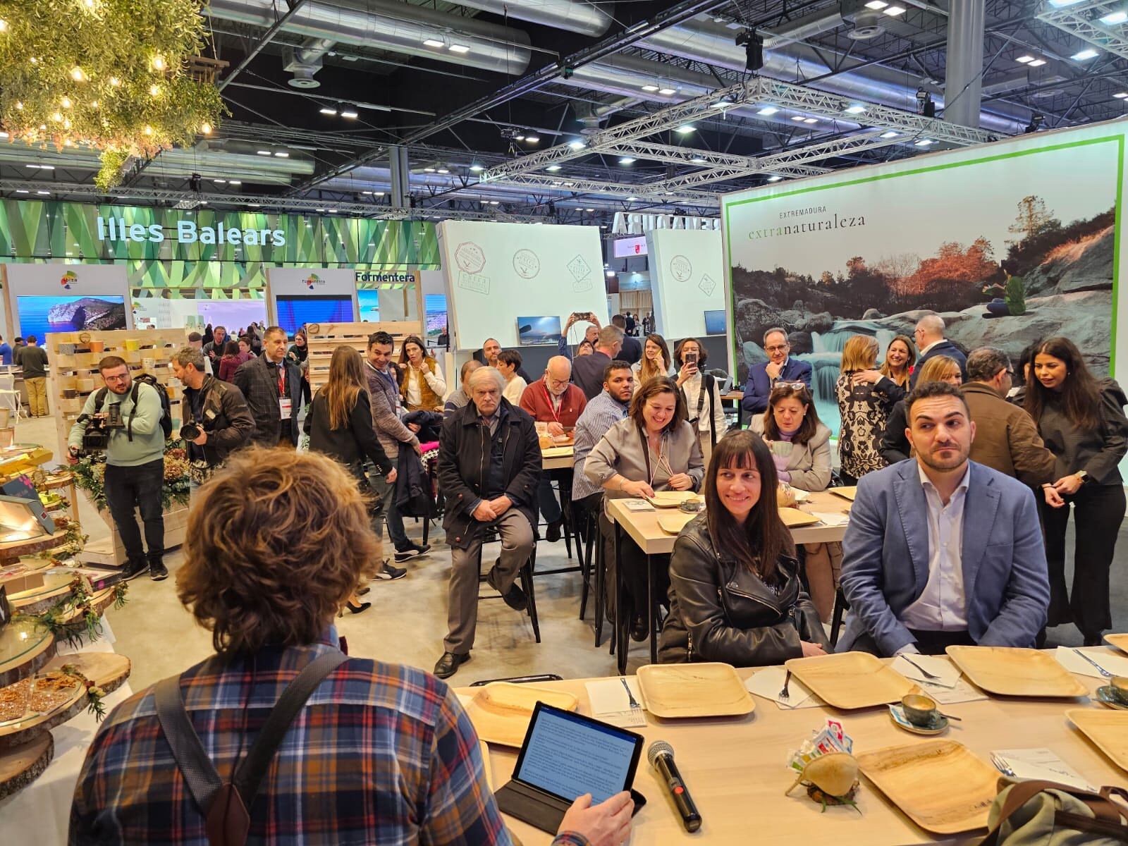 Primer desayuno promocional en Fitur