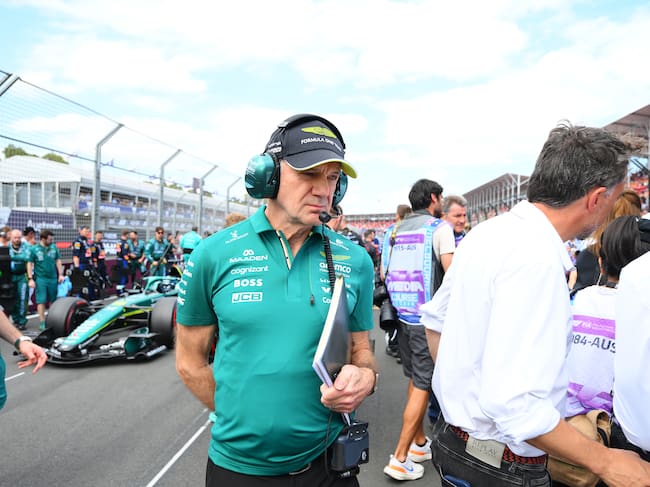 Adrian Newey, en el 'pit lane' del GP de Australia