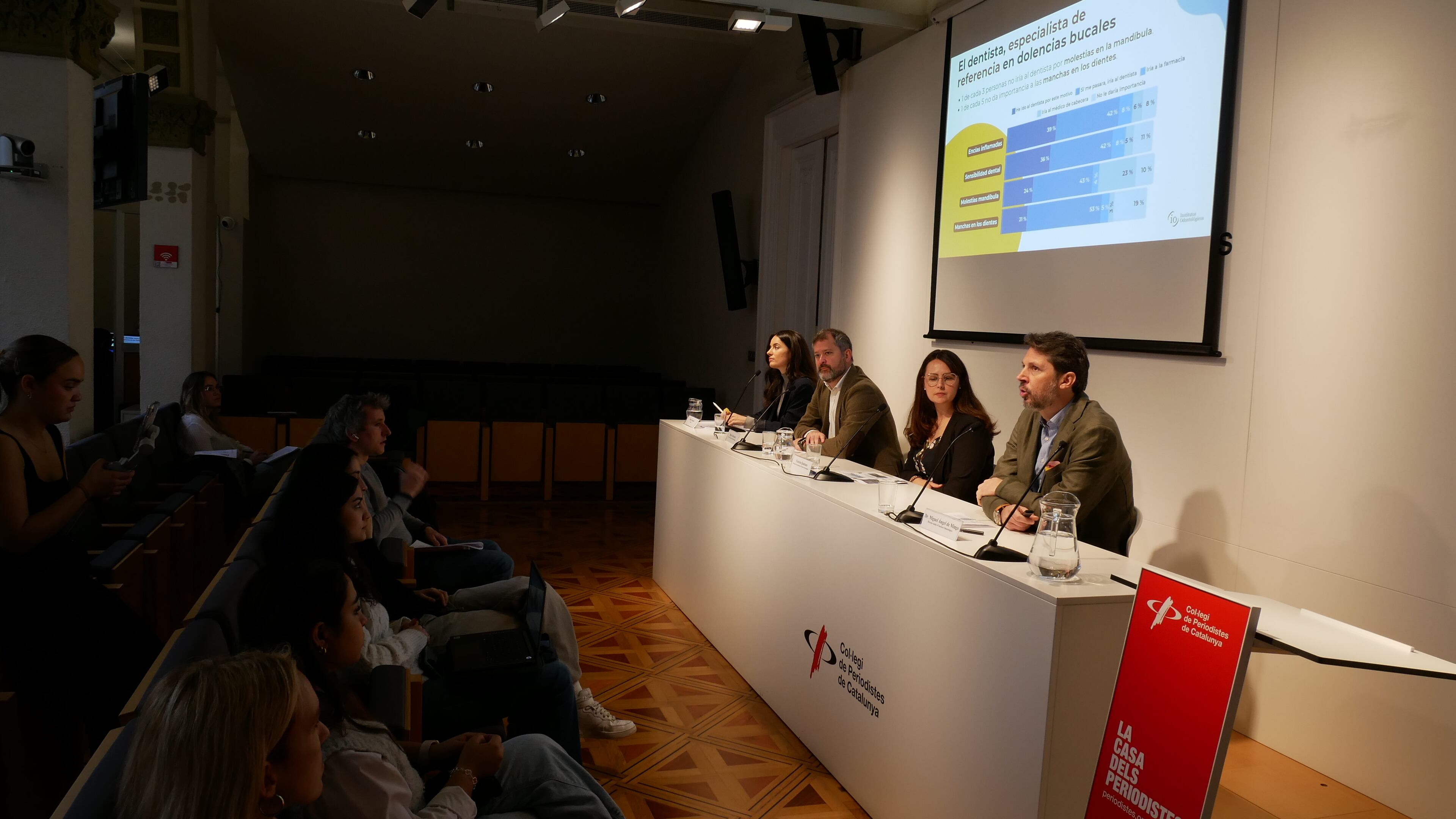 Acte de presentació de l'estudi al Col·legi de Periodistes