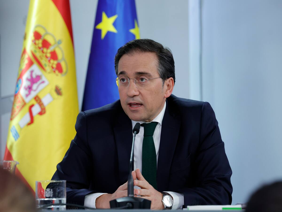 Albares responde a Von der Leyen: "Europa tiene que defender el orden internacional porque la alternativa es el desorden"