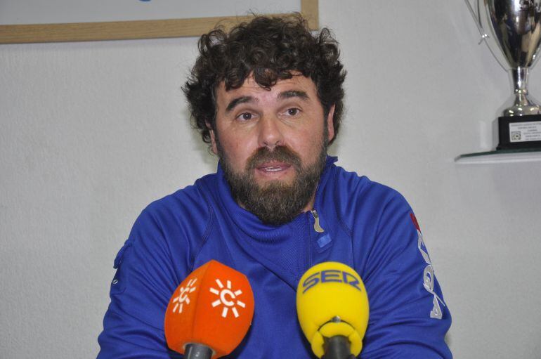 Juan Pedro Ramos durante una rueda de prensa