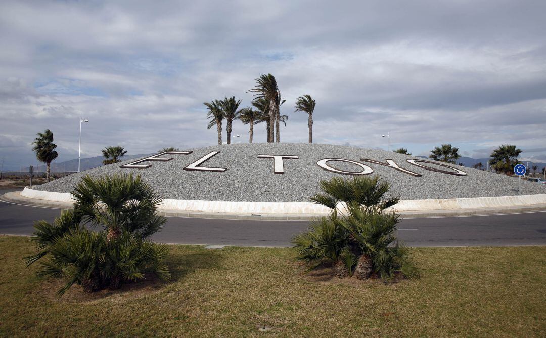 Ocho parcelas están en El Toyo con superficie para levantar unas 900 casas.