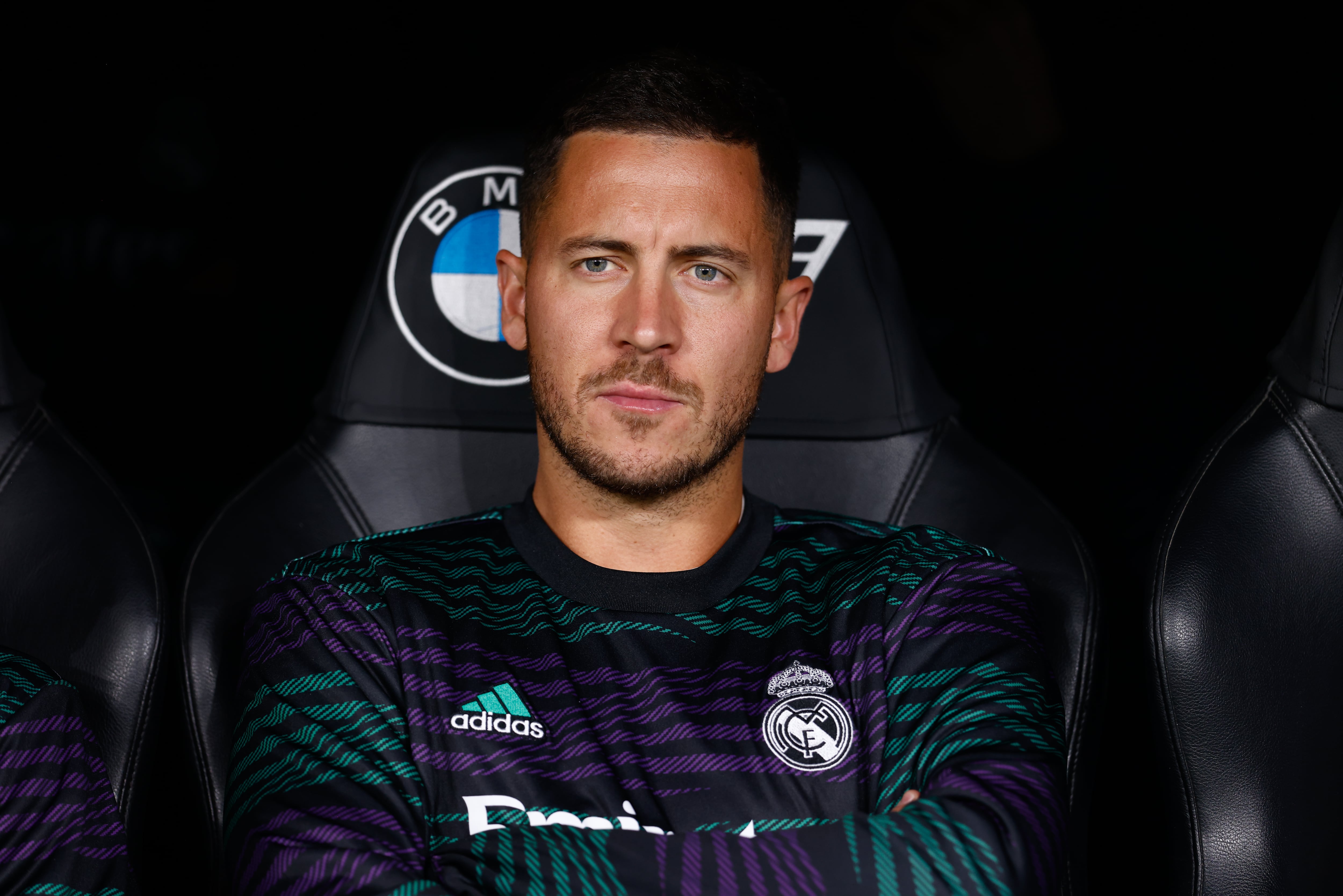 Eden Hazard, en el banquillo del Santiago Bernabéu durante el partido entre Real Madrid y Celta de Vigo. (Photo By Oscar J. Barroso/Europa Press via Getty Images)