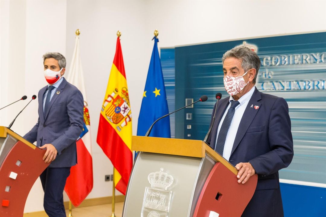 El presidente de Cantabria, Miguel Ángel Revilla, y el vicepresidente, Pablo Zuloaga