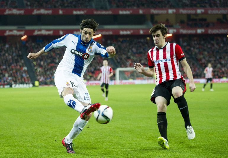 Diego Colotto y Jon Aurtenetxe en el partido disputado en La Catedral