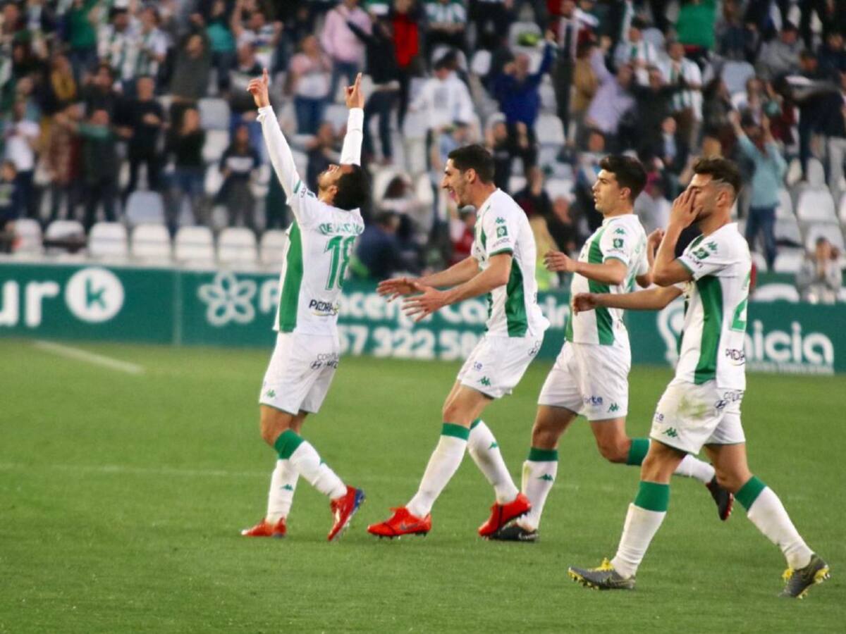 Un punto que sabe amargo (1-1)