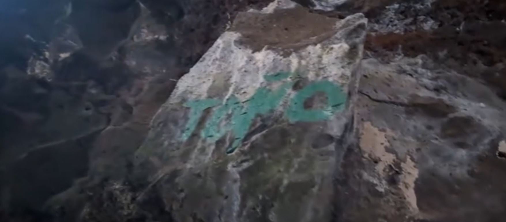 Una de las pintadas encontradas en el interior del &#039;Túnel de la Corona&#039;, en Lanzarote.