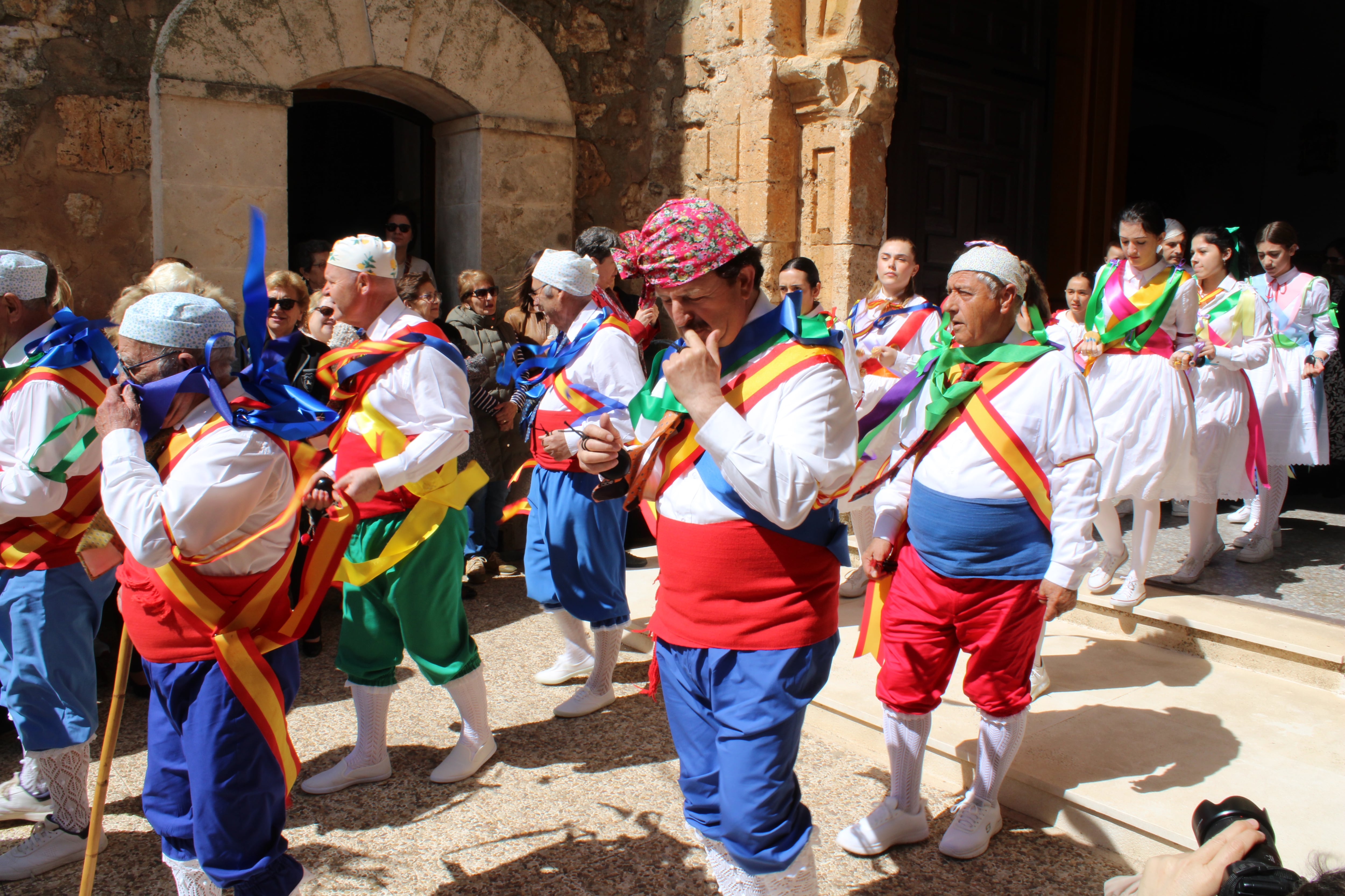 Danzas y paloteos de El Hito (Cuenca).