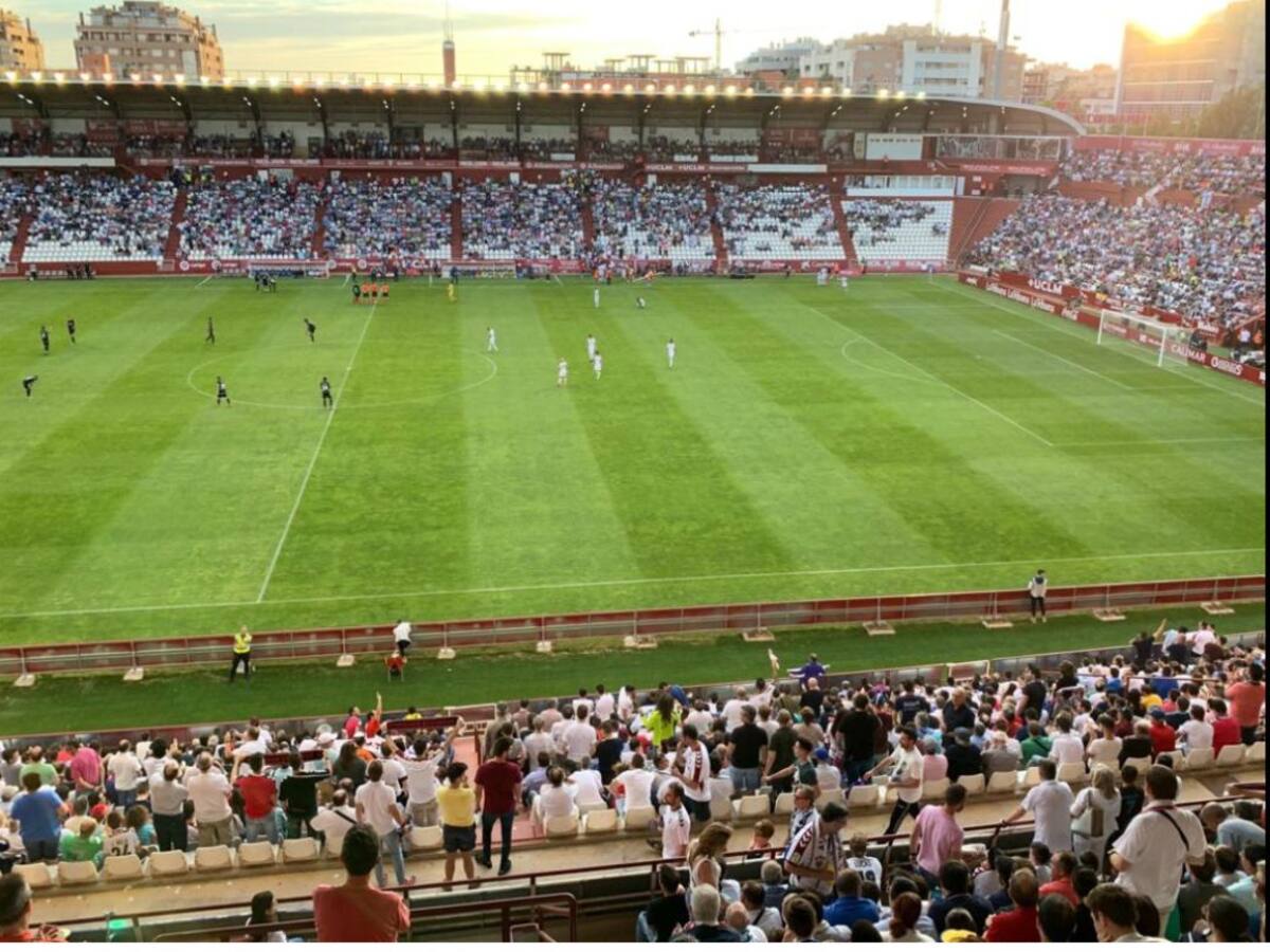 Derrota del Albacete ante el Málaga que le cuesta perder la tercera posición