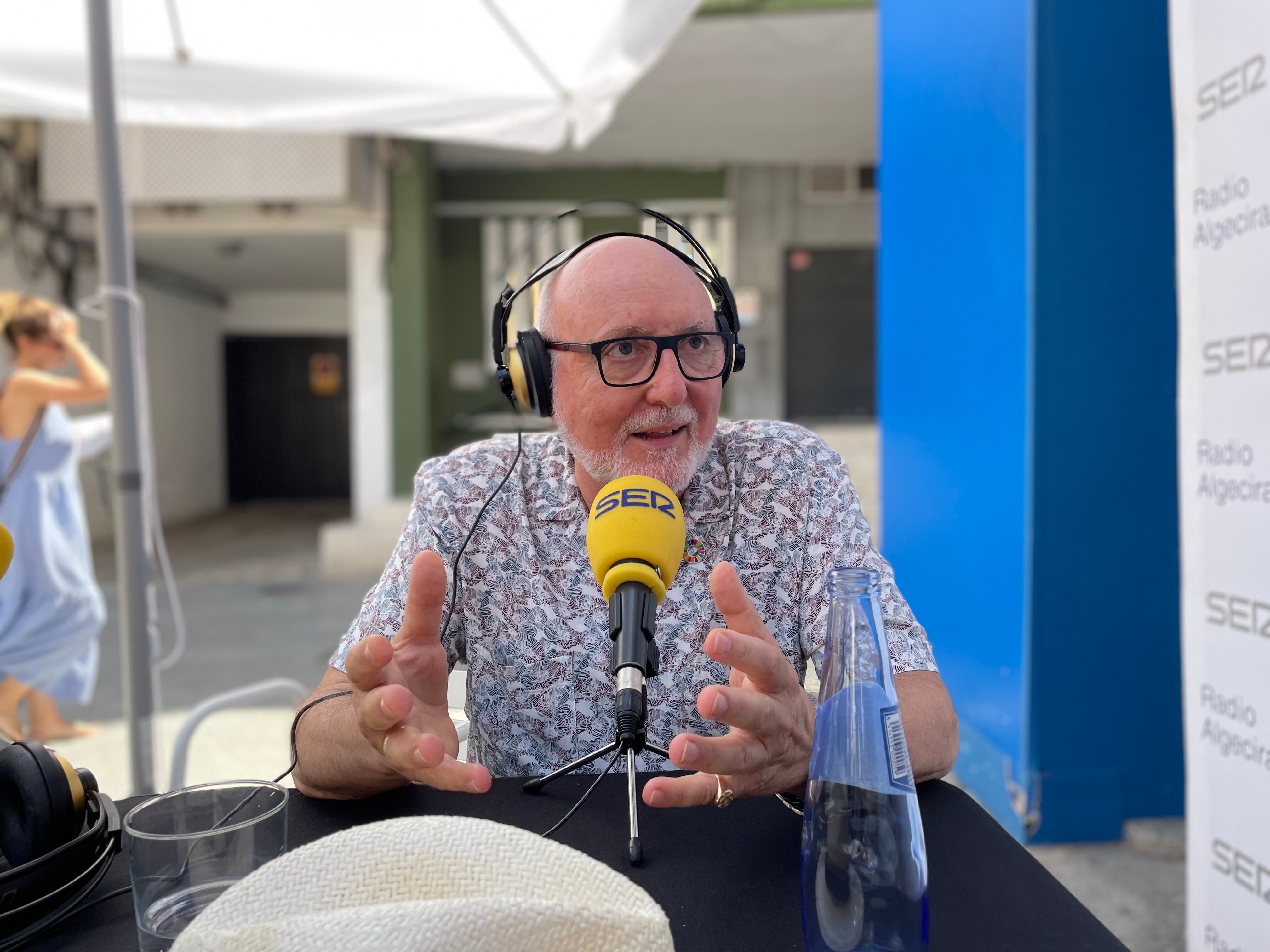 Juan Rodríguez ofrece el Discurso Institucional del 152 Aniversario de la ciudad.