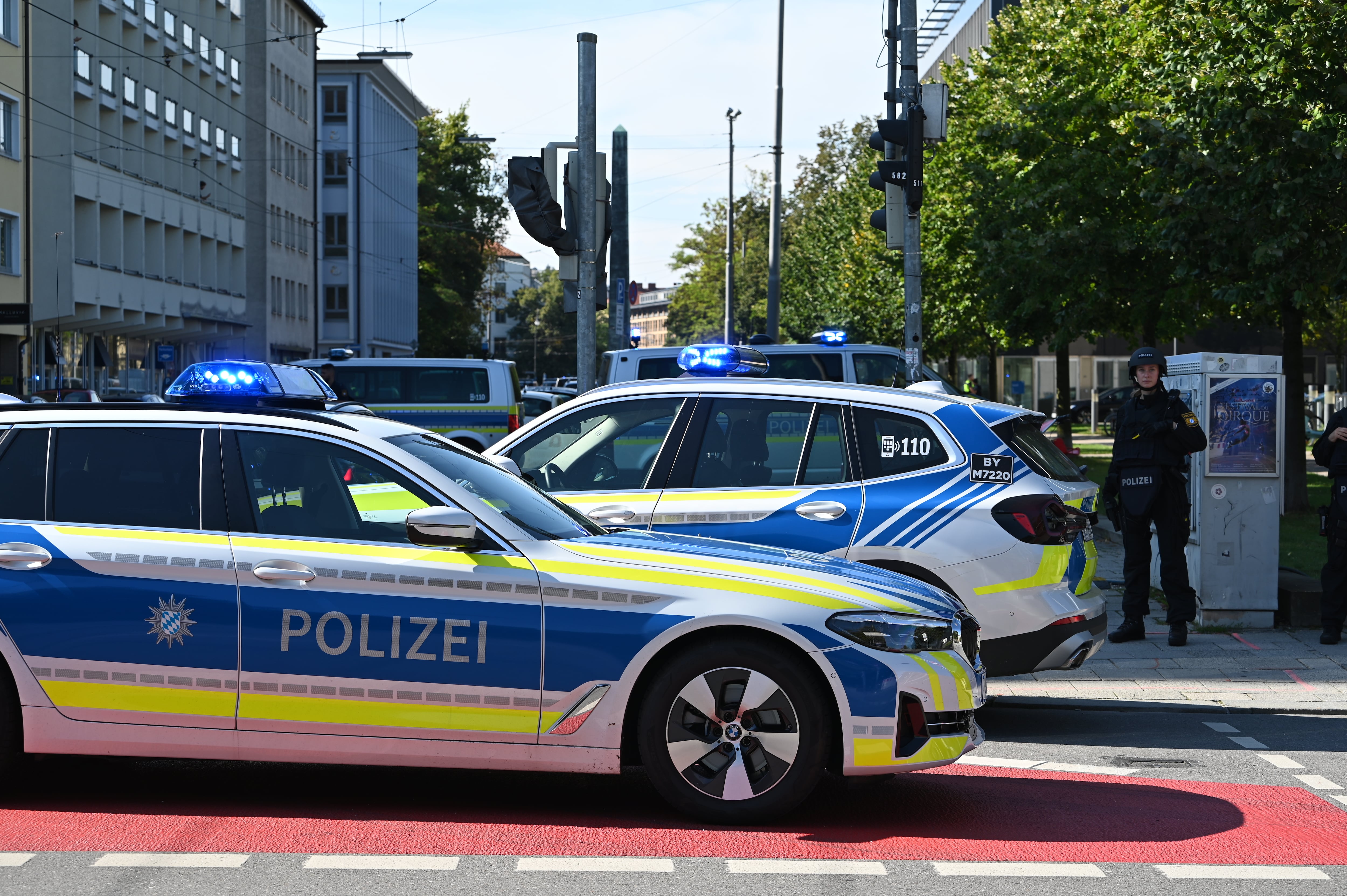 La policía abatió a tiros a una persona sospechosa durante una operación importante cerca del Consulado General de Israel en el centro de Múnich