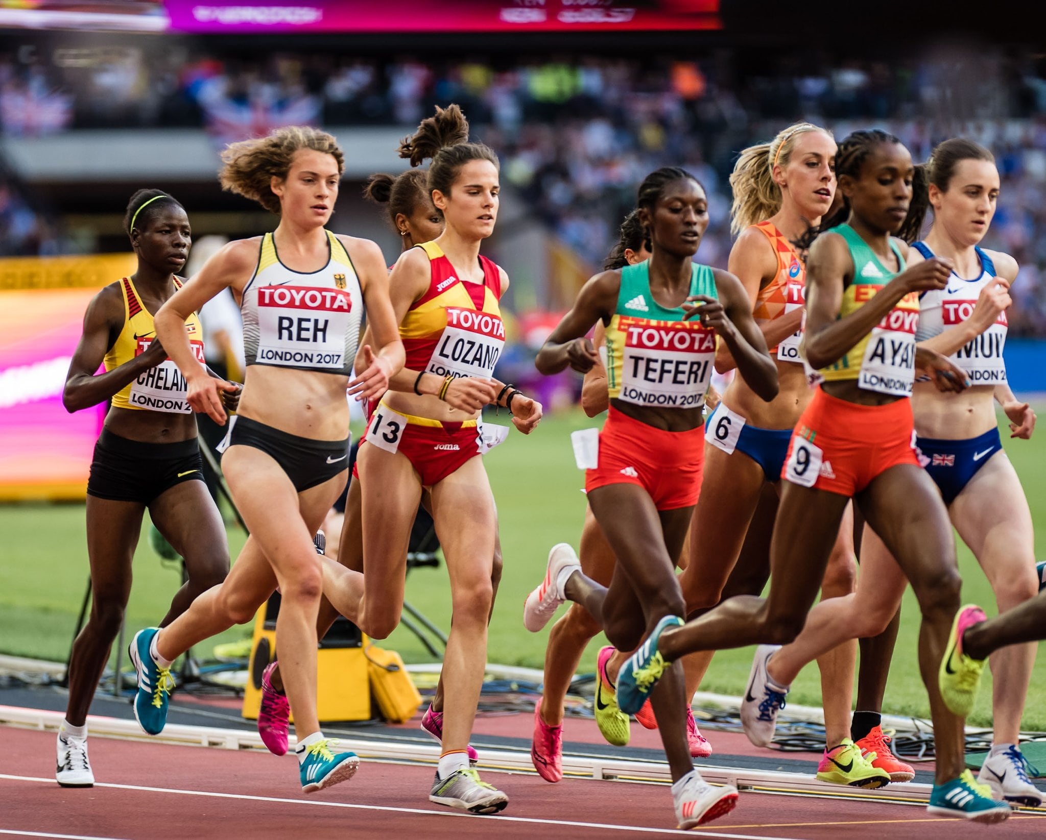 Imagen de Ana Lozano en la prueba del 5.000 del Mundial de Londres 2017 FOTO: @sportmedia_es