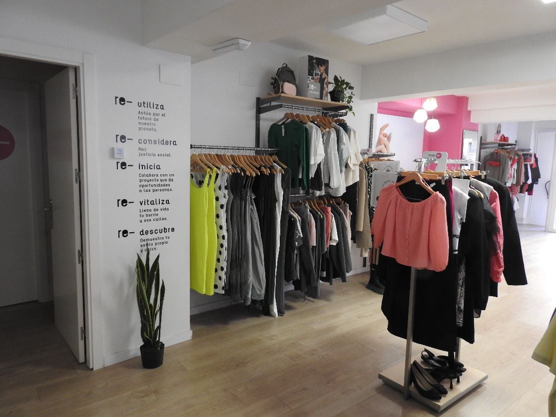 La tienda de Moda Re- realiza importantes descuentos