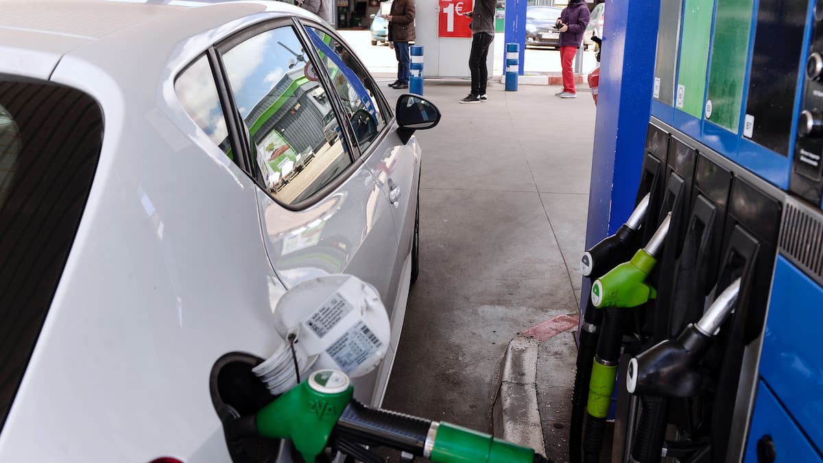 Preocupación en las gasolineras por la entrada en vigor de la bonificación de 20 céntimos por litro de combustible