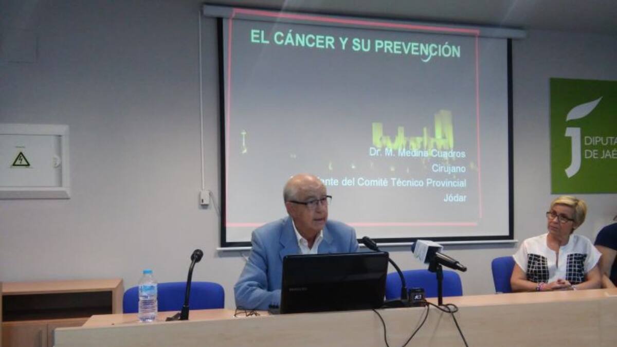"El cáncer se previene con buenos hábitos en la vida cotidiana"