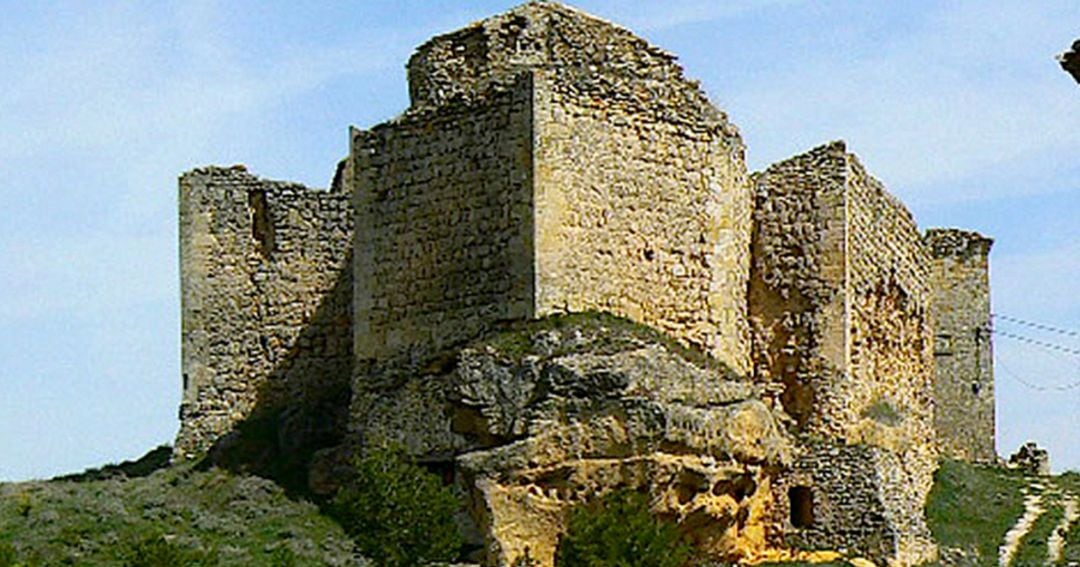 Castillo de Huerta de la Obispalía (Cuenca).