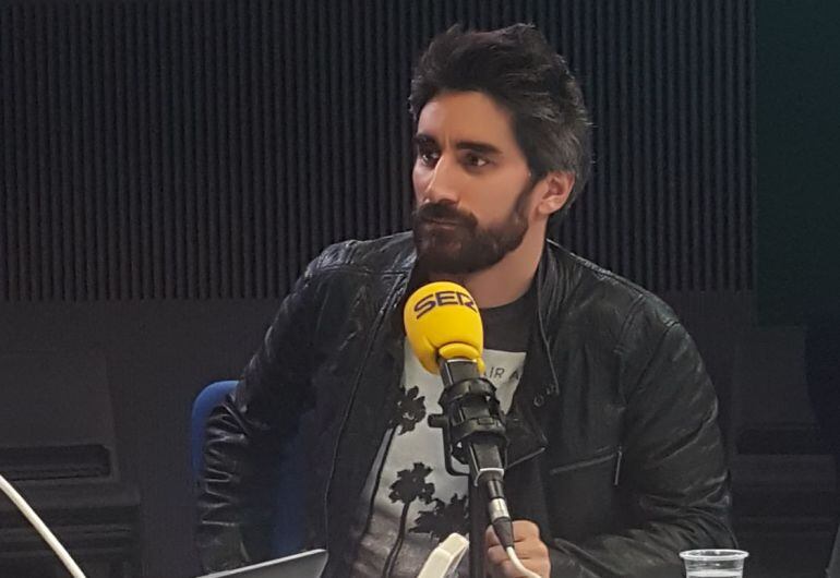 Manel Loureiro en los estudios de la SER