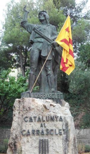 El monument al Carrasclet a Capçanes.