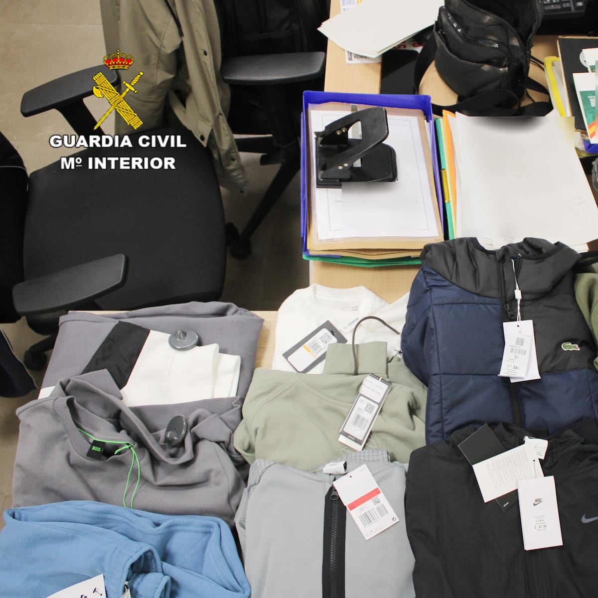 Desarticulado en San Javier un grupo criminal que robaba productos de alta gama en comercios de Cartagena