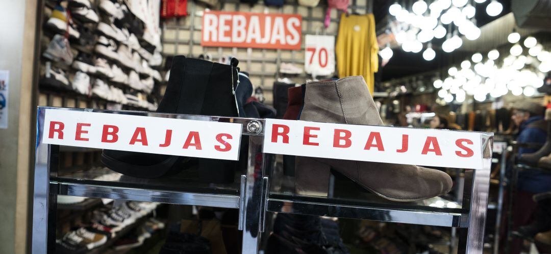 Comercio en plena campaña de rebajas