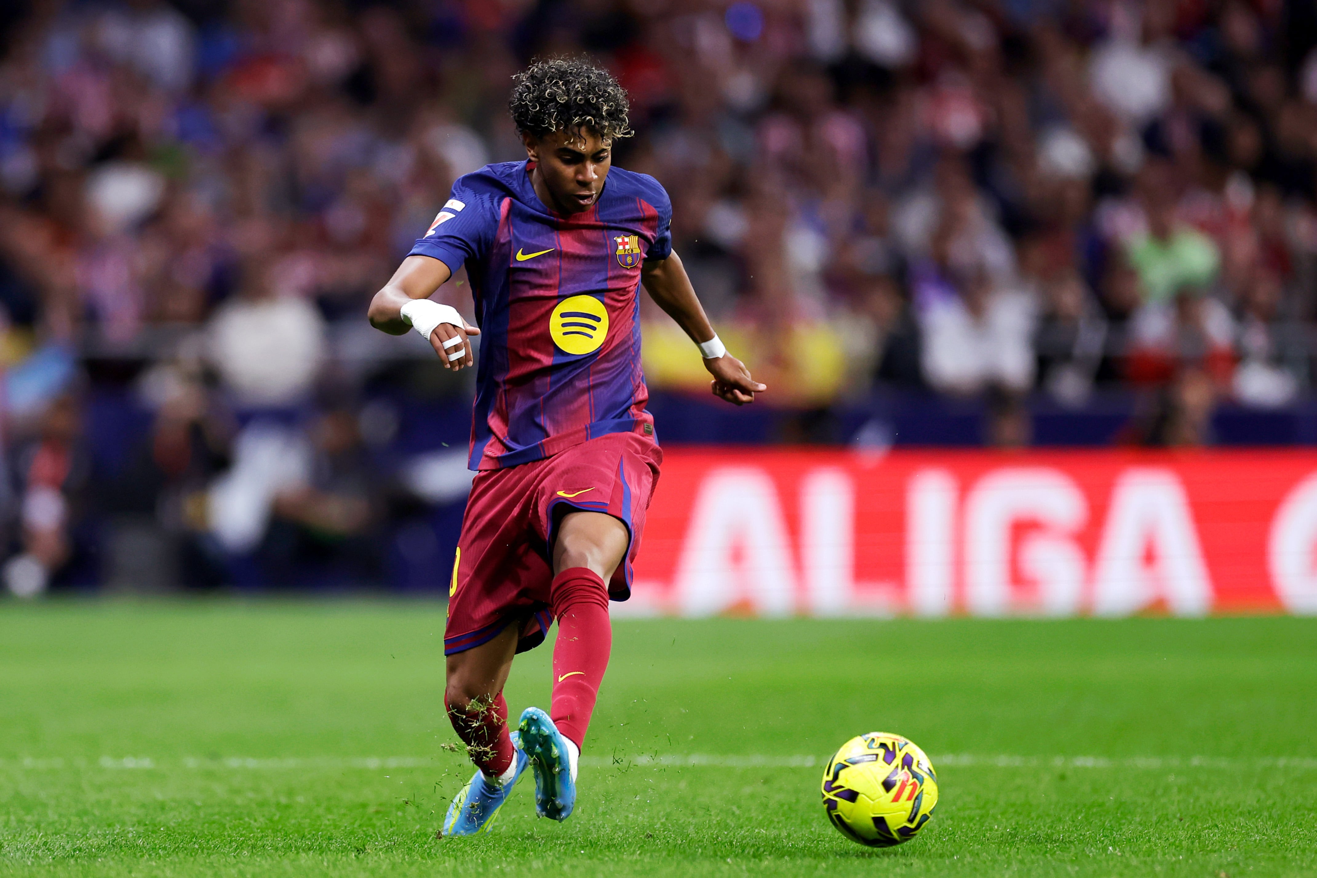 Lamine Yamal durante el partido frente al Atlético de Madrid