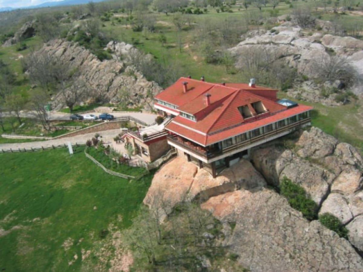 El PP en el ayuntamiento de Soria exige conocer el informe sobre la situación del Hotel Valonsadero