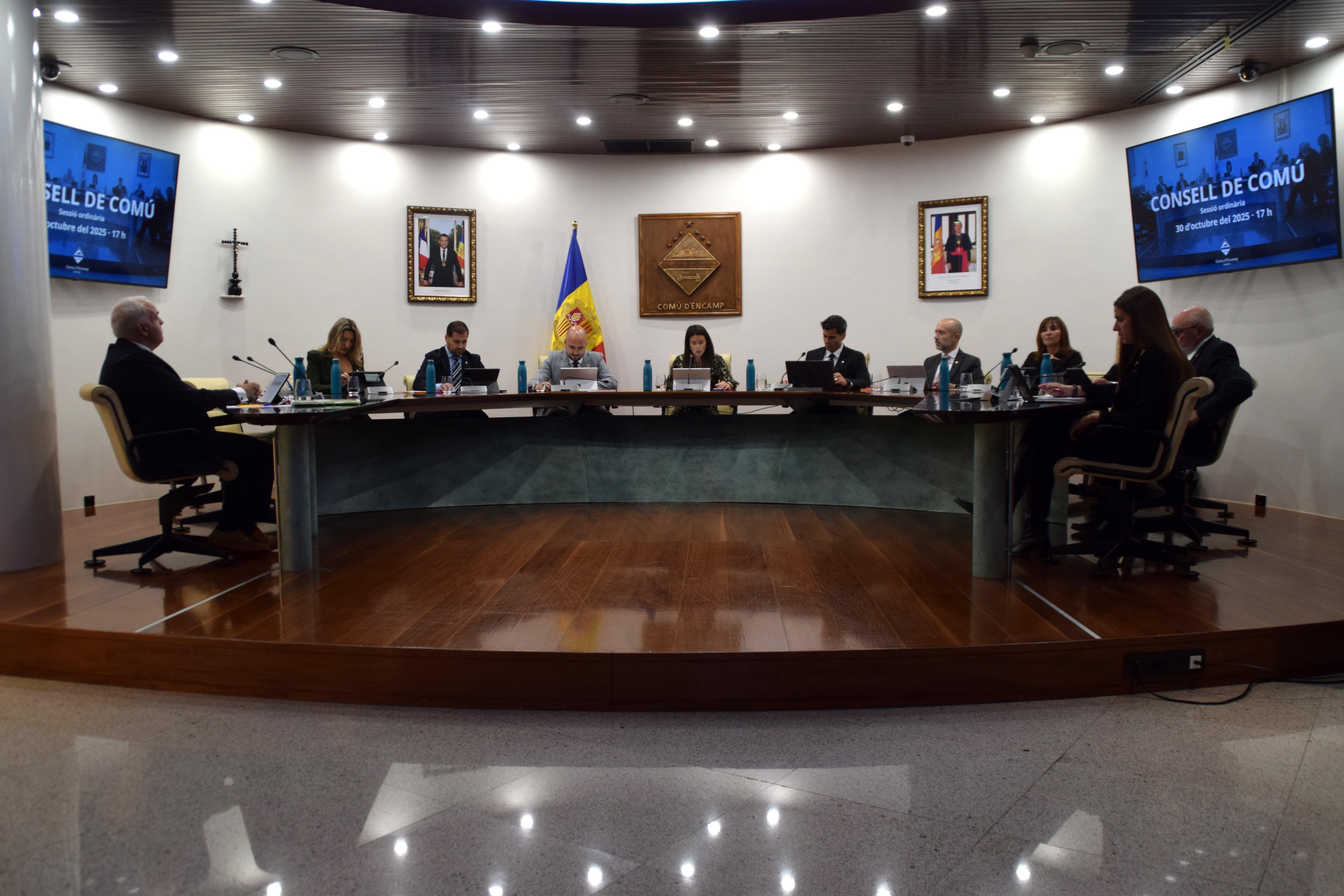 Un moment de la sessió de comú d'Encamp d'aquest dijous