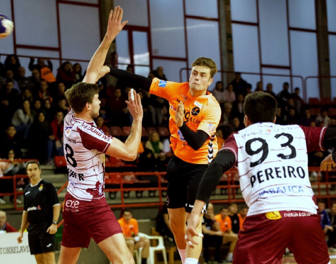 Diego Cadelo, durante el partido de ayer