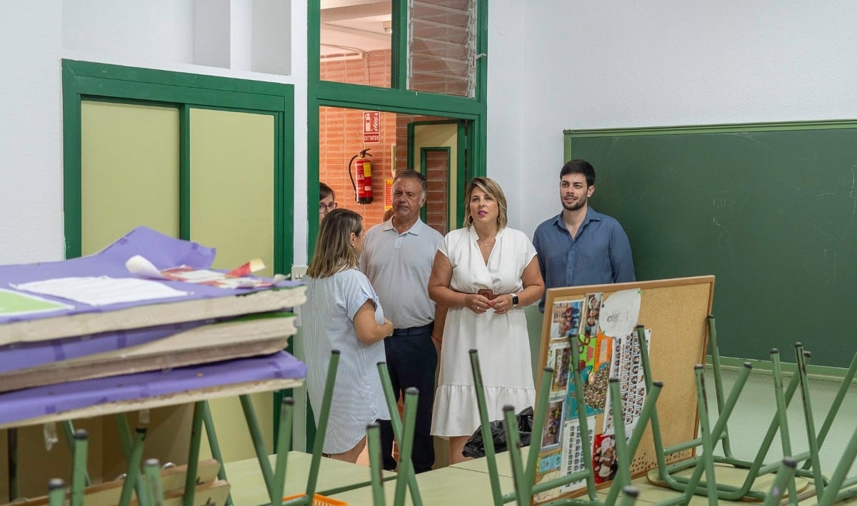 Visita de la alcaldesa de Cartagena al CEIP Ciudad Jardín