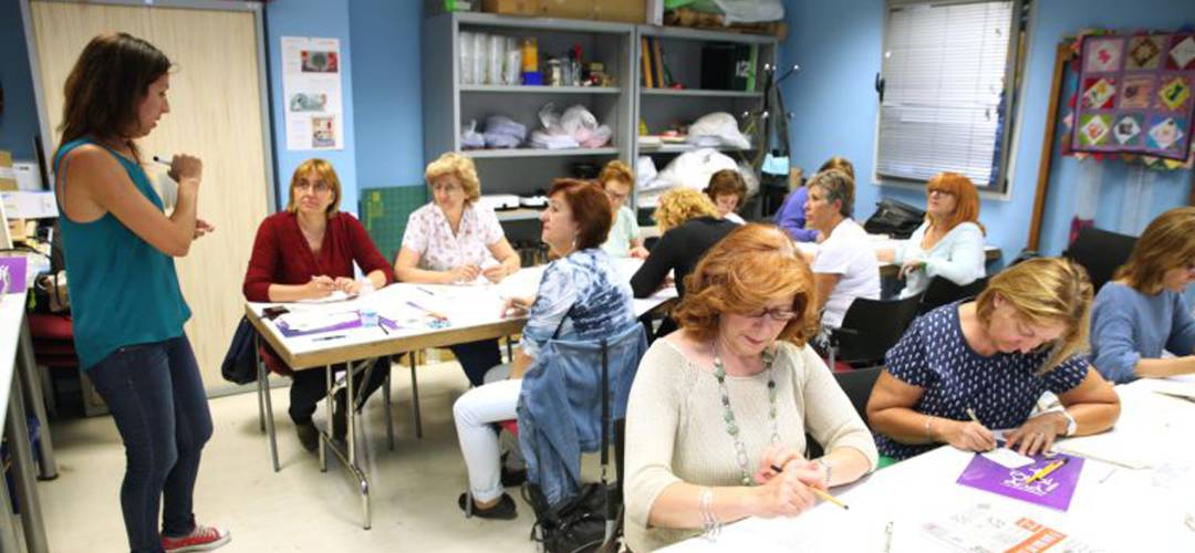 Más de 3.000 personas, la mayoría mujeres, participaron en el pasado curso en el programa de Igualdad.