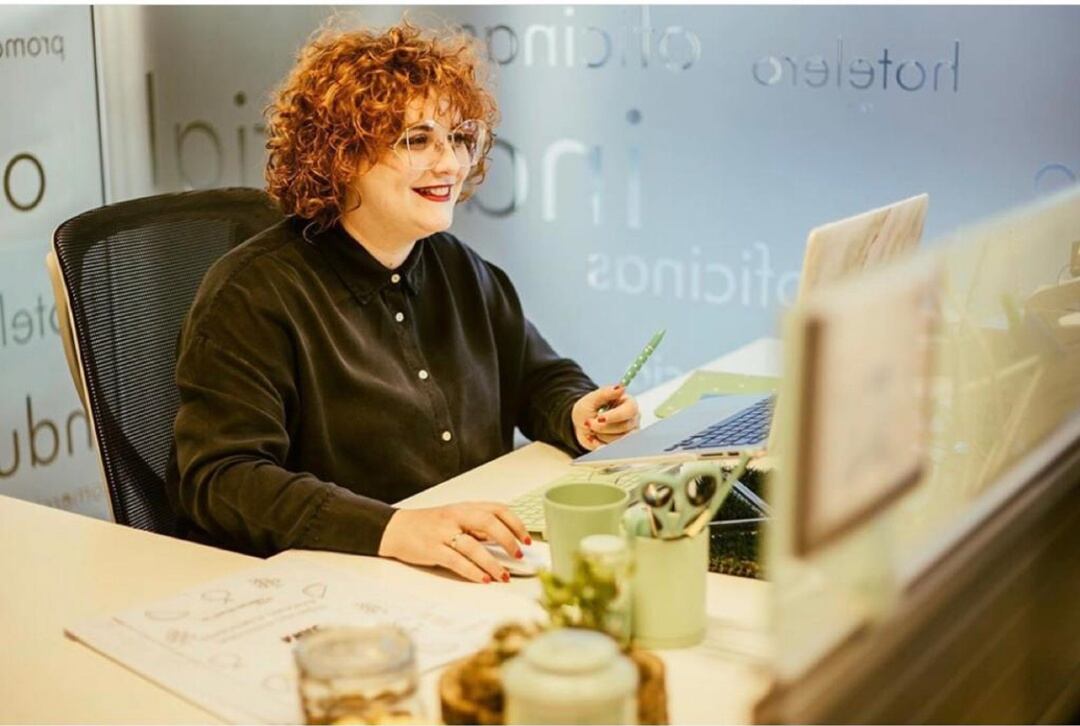 Nadia Pina en su consultoría Más que alimentados