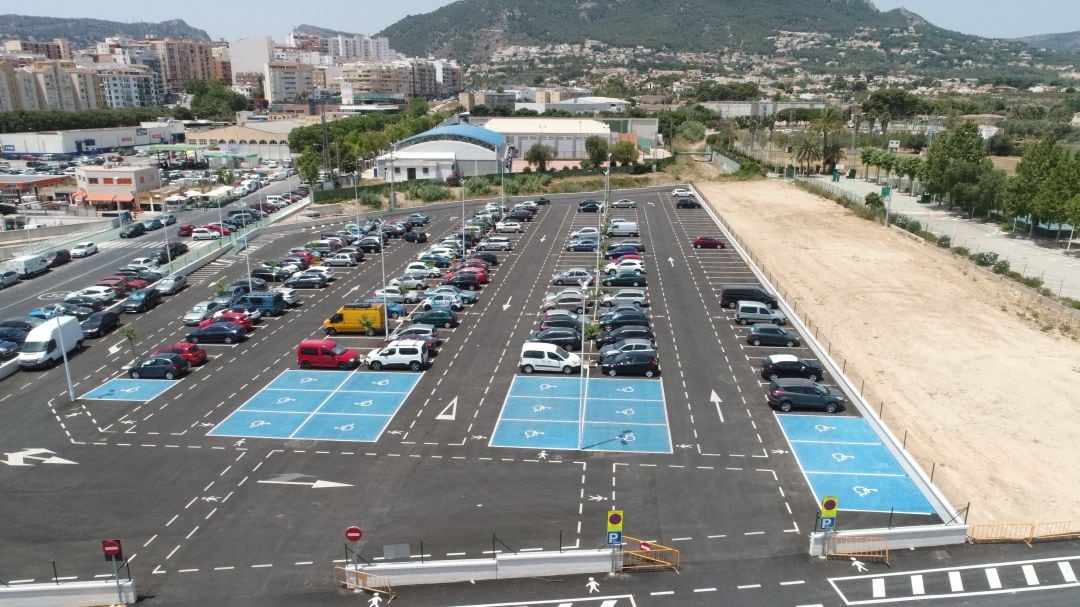 Aparcamiento público en Calp.