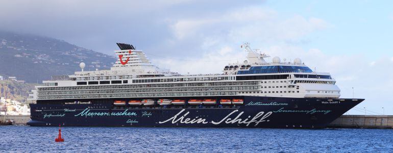 Mein Schiff 1