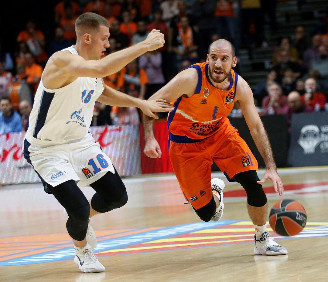 El base del Valencia Basket, Quino Colom  