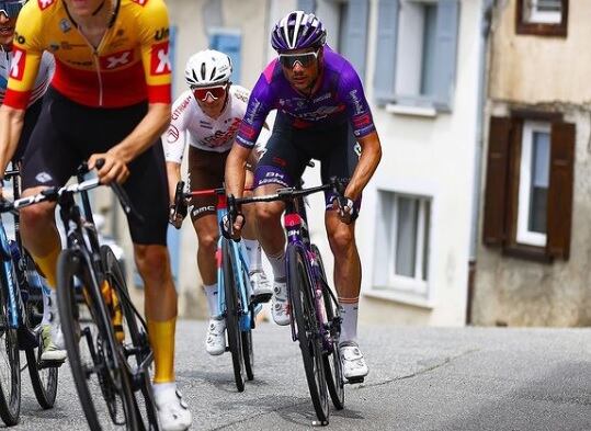 Mario Aparicio, el ciclista arandino del Burgos BH