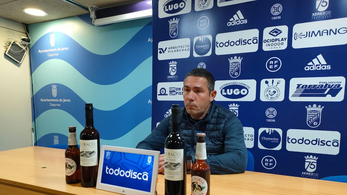 Juan Carlos Gómez, entrenador del Xerez CD