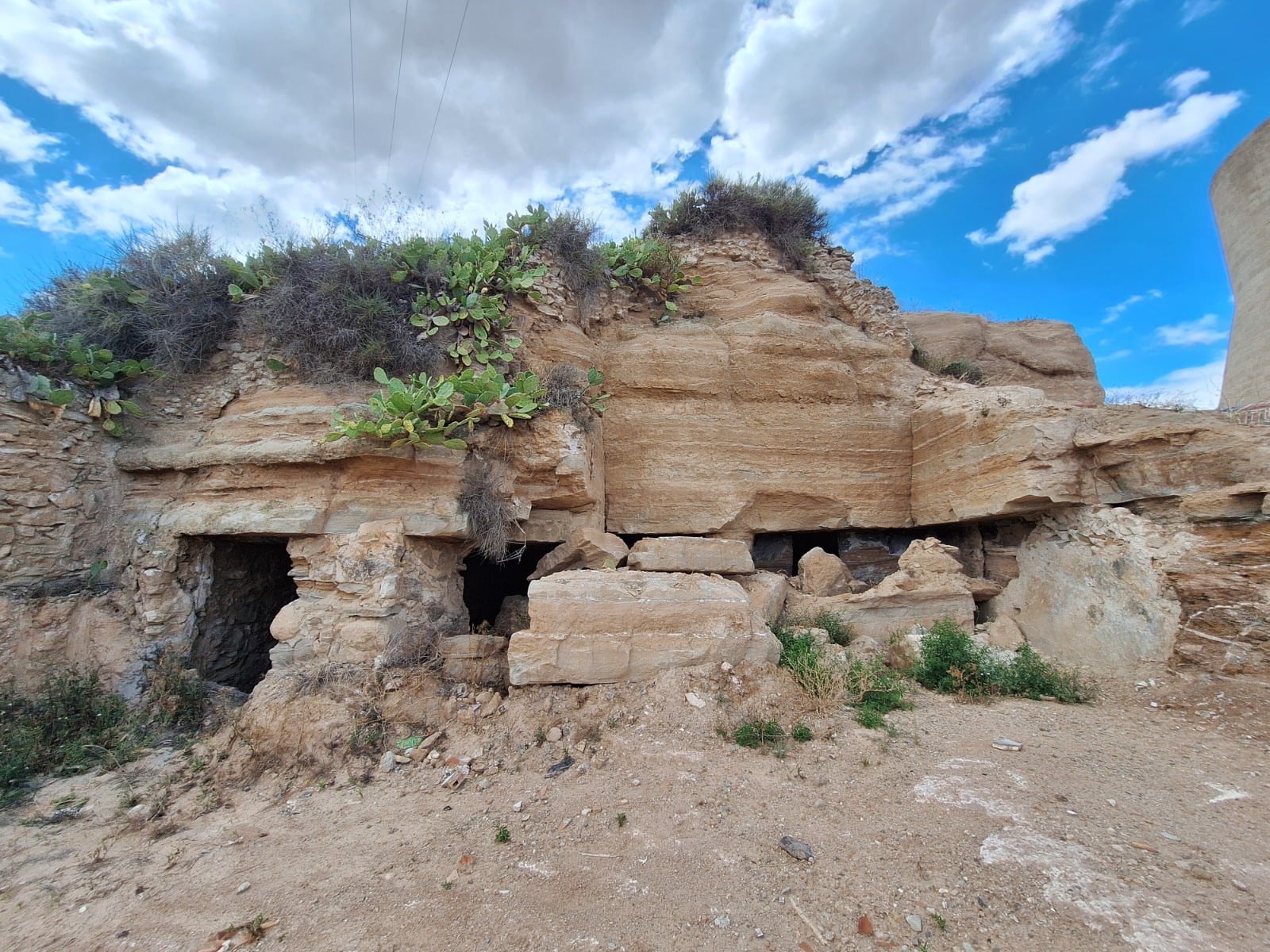 Las antiguas casas cueva de Ablitas