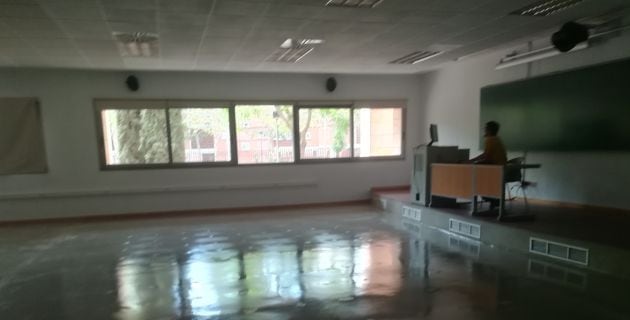 Espacio que se va a habilitar en la Facultad de Derecho de Ciudad Real como una de las clases para guardar distancias entre los alumnos y alumnas