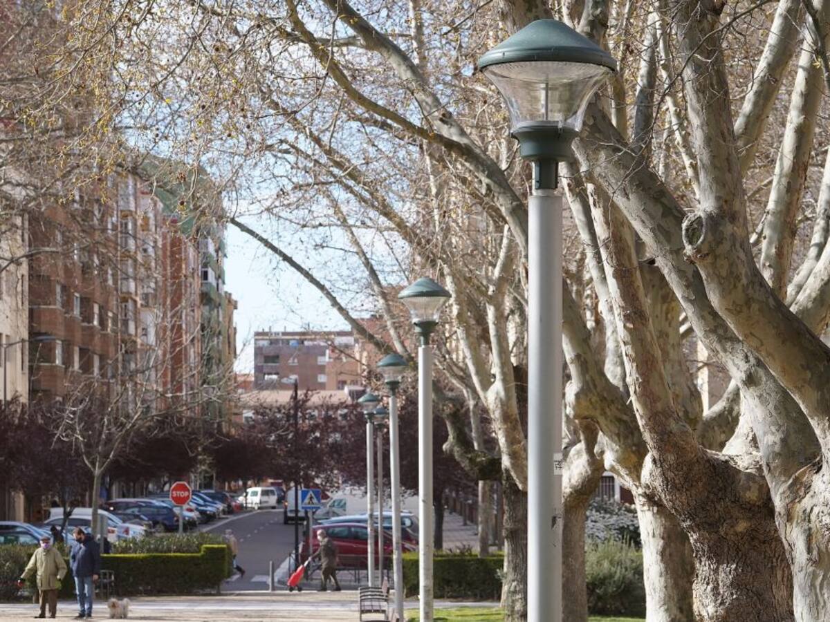 El Ayuntamiento de Valladolid mejora el alumbrado en varias zonas de la ciudad