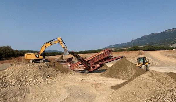 Trabajos de obras de Abadía Martínez