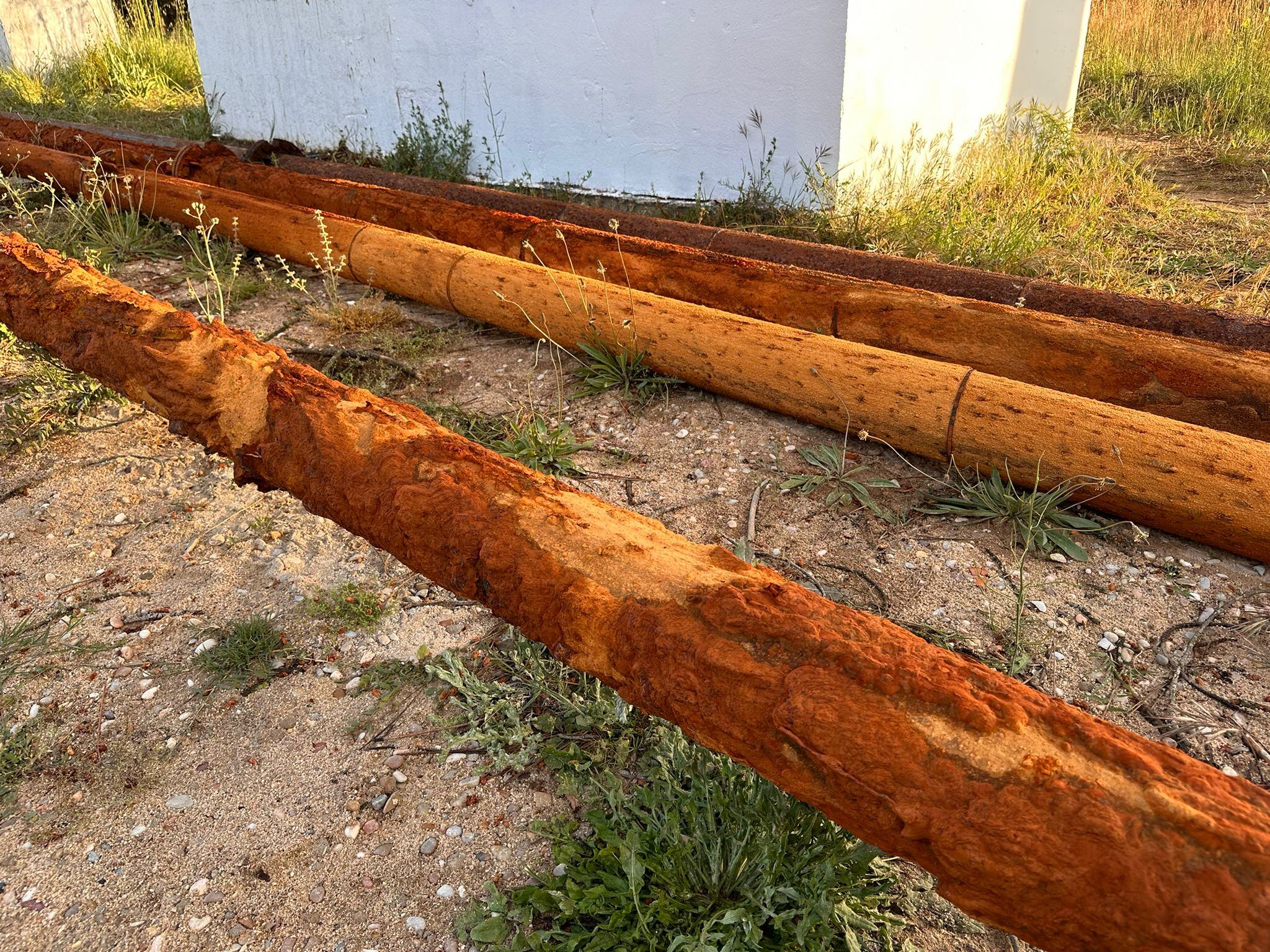 Tuberías del depósito de agua de La Calabaza