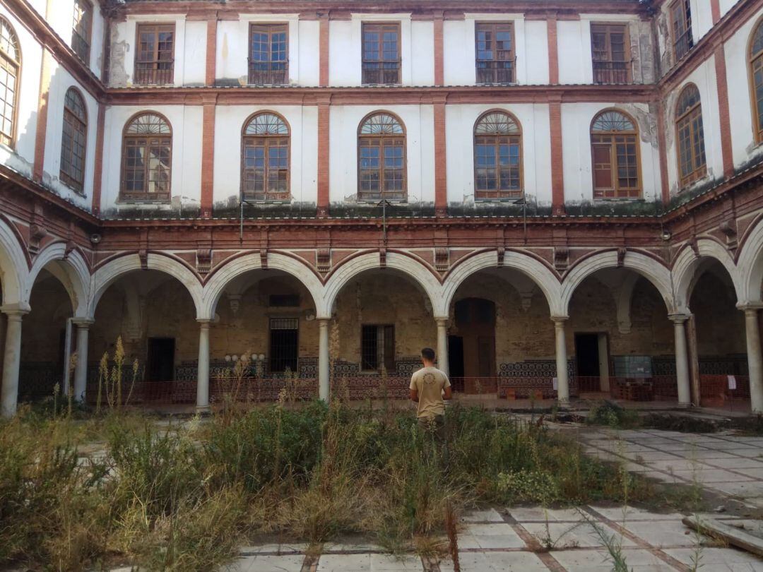 El Gobierno central ve &quot;incuestionable&quot; que la Biblioteca Pública del Estado se ubique, tal y como está previsto desde hace años, en el antiguo colegio y convento de San Agustín de Málaga capital, previendo que estará lista en el año 2021 
 ANDALUCÍA ESP