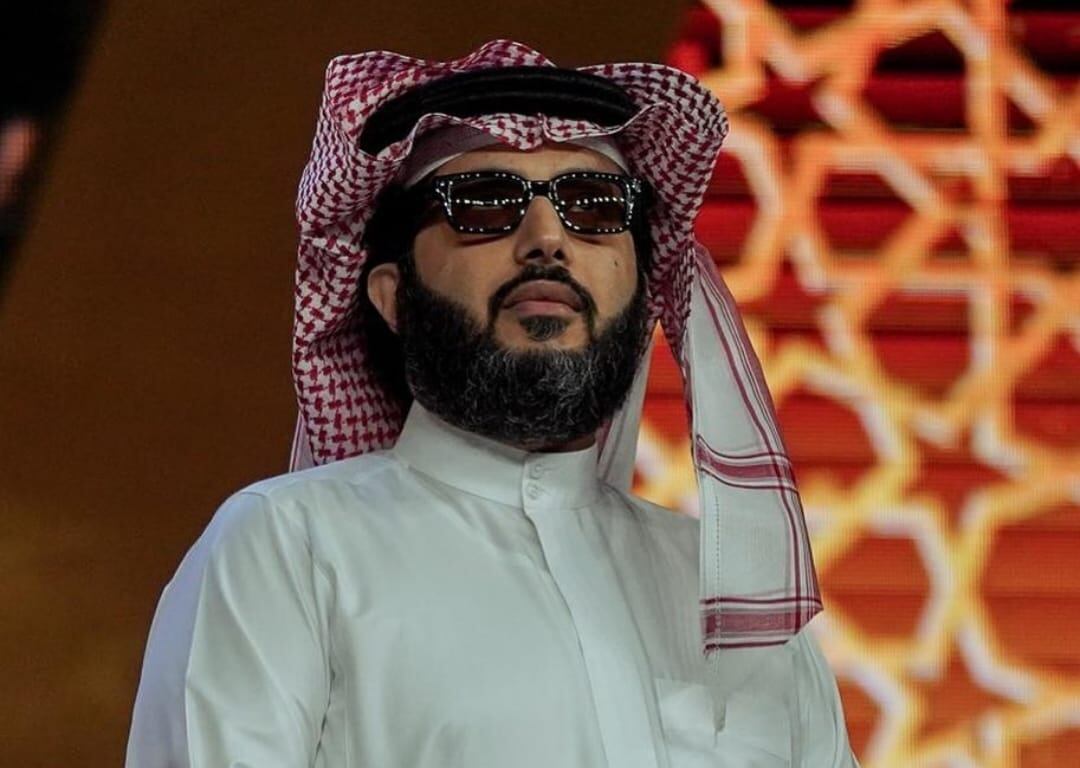 Turki, sometido a una operación crítica en Nueva York.