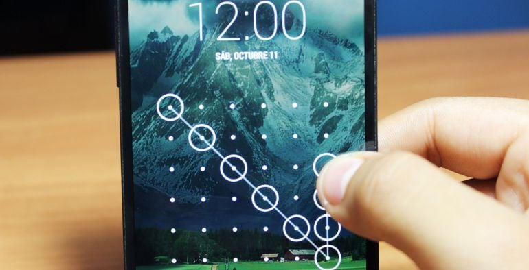 Un patrón de desbloqueo en Android. 