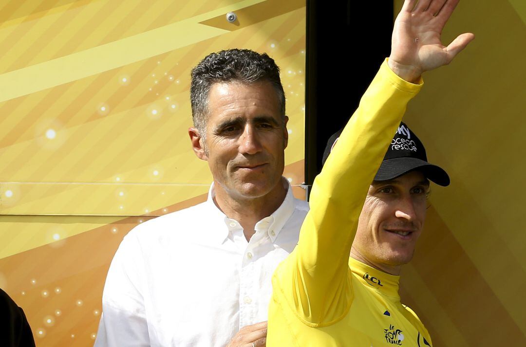 Miguel Induráin junto al británico Geraint Thomas en 2018